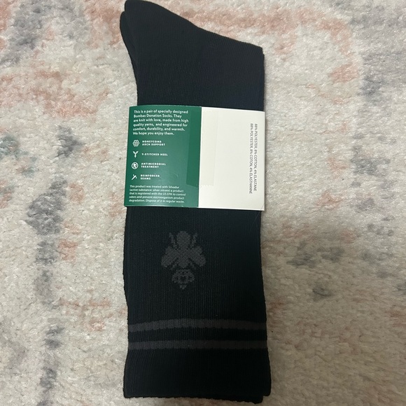 NWT Bombas Men's Black Socks - Picture 3 of 3